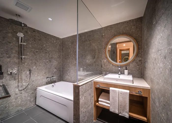 מלון Sotetsu Grand Fresa
